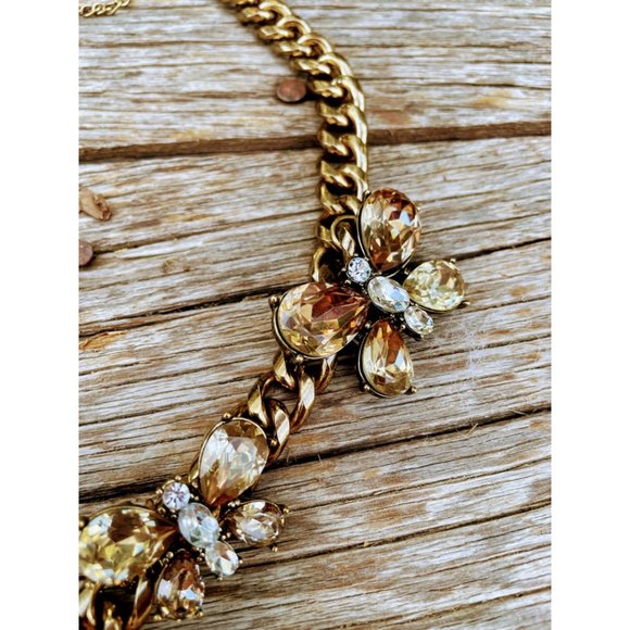 Natasha Chunky Chain Rhinestone Butterfly Statement Necklace - Picture 5 of 9